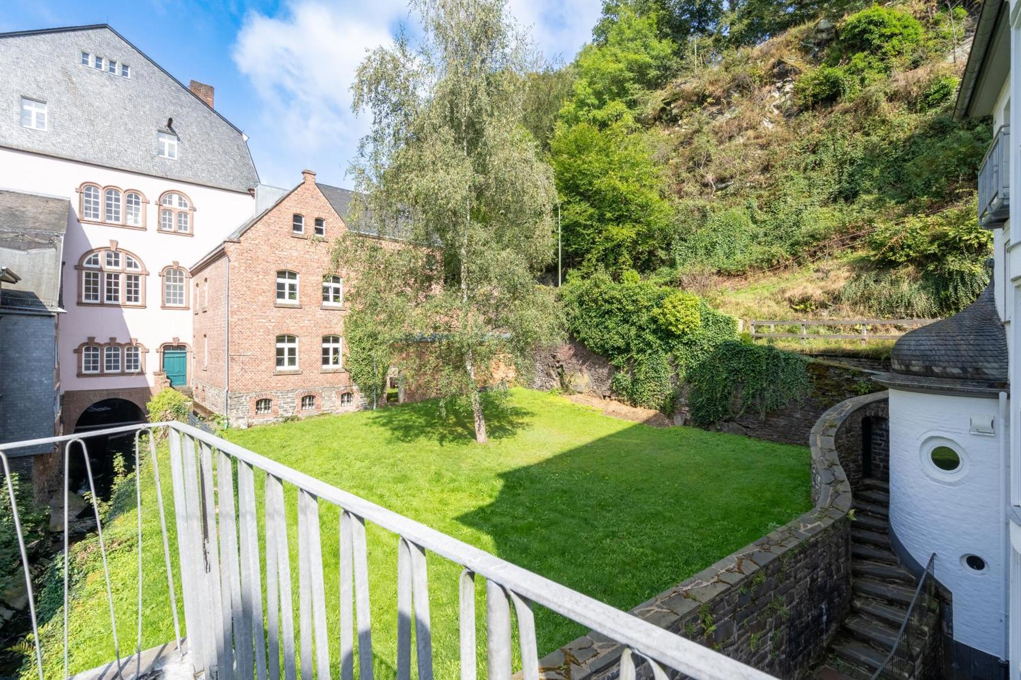Holideis Monschau Center Apartments ภายนอก รูปภาพ